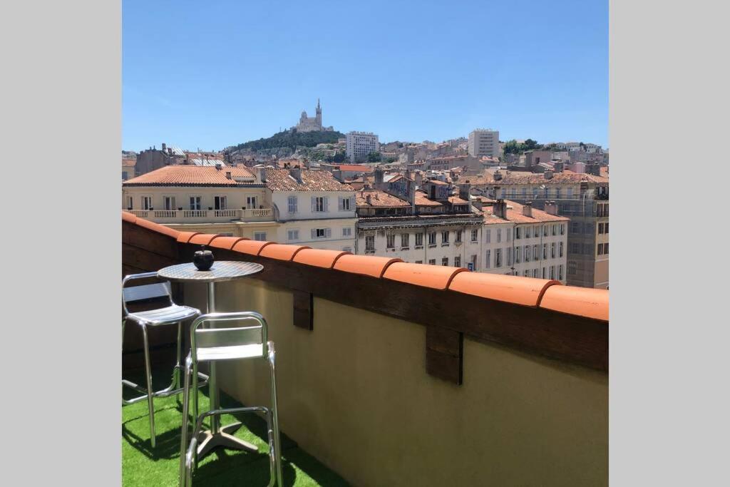 Loft Moderne Vue Vieux Port Terrasse Rooftop Appartement Marseilles Buitenkant foto